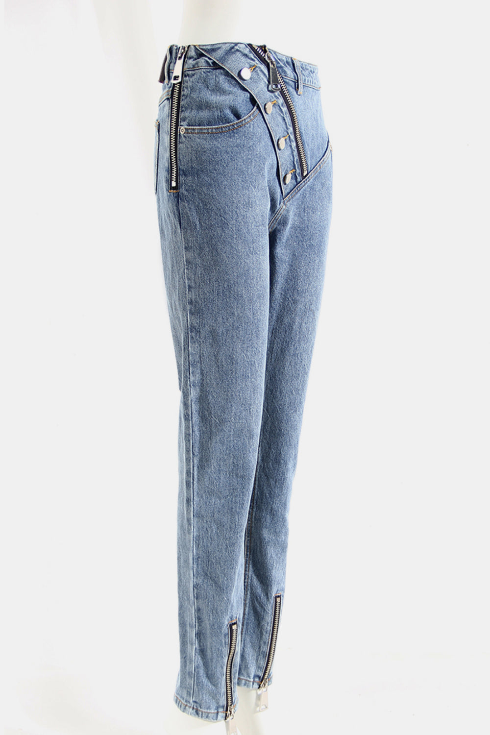 Buttoned Zipper Ankle Jeans with Pockets